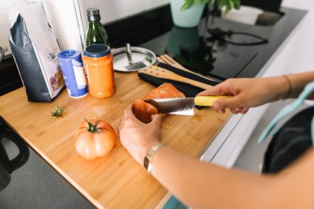 Choisir la couleur idéale pour votre plan de travail de cuisine