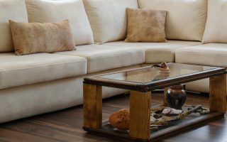 Guide pratique pour sélectionner la table basse parfaite qui sublimerait votre salon