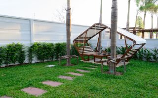 Aménager un petit jardin de 50m2 pour optimiser chaque centimètre