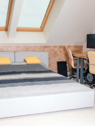 Créer un bureau pratique et harmonieux au cœur de votre chambre adulte
