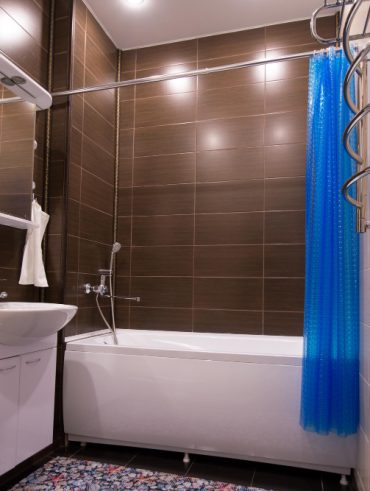 astuces et idées pratiques pour optimiser une salle de bain carrée de 4m2