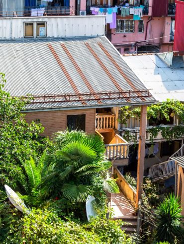 Extension de toit plat sur maison traditionnelle pour réussir votre projet