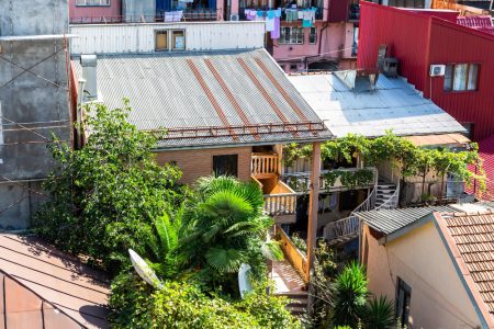Extension de toit plat sur maison traditionnelle pour réussir votre projet