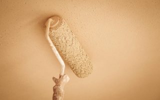 Peinture beige sable pour choisir la teinte idéale