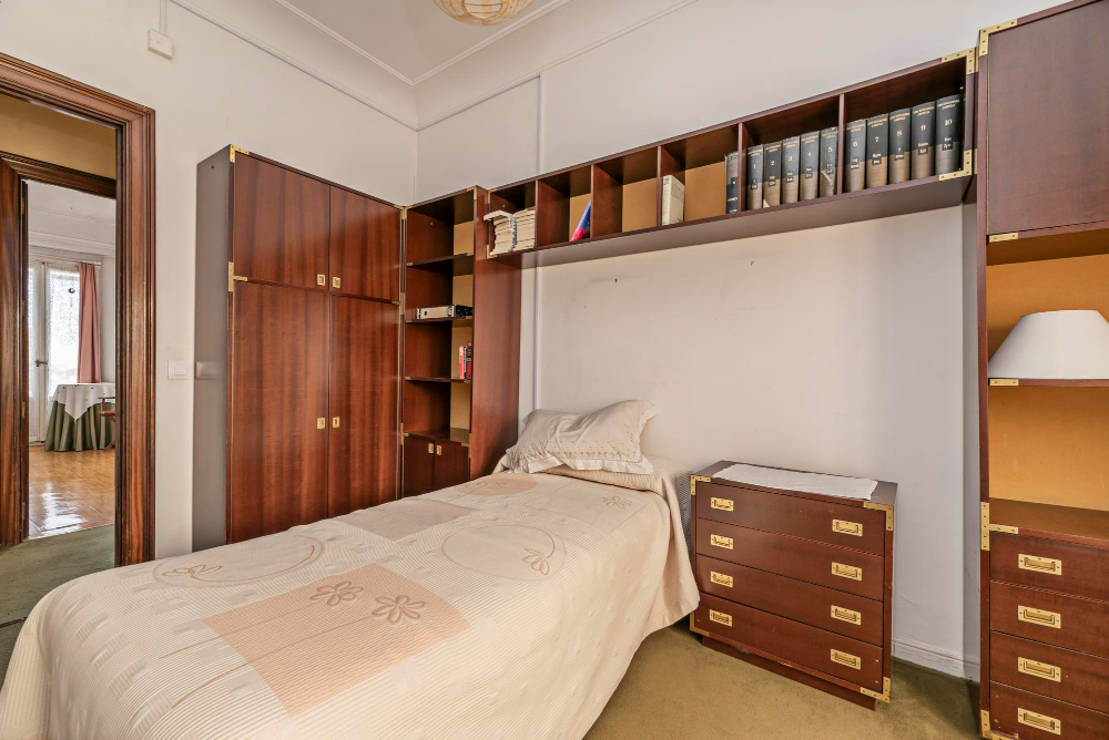 Tout savoir sur le lit escamotable dans une armoire