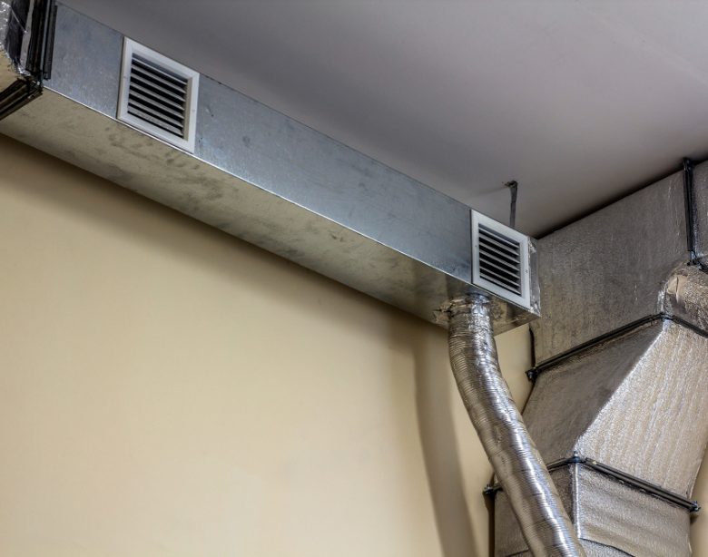 Installer une VMC dans une maison ancienne