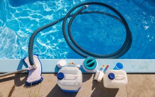 entretenir sa piscine naturellement, sans utiliser de produits chimiques