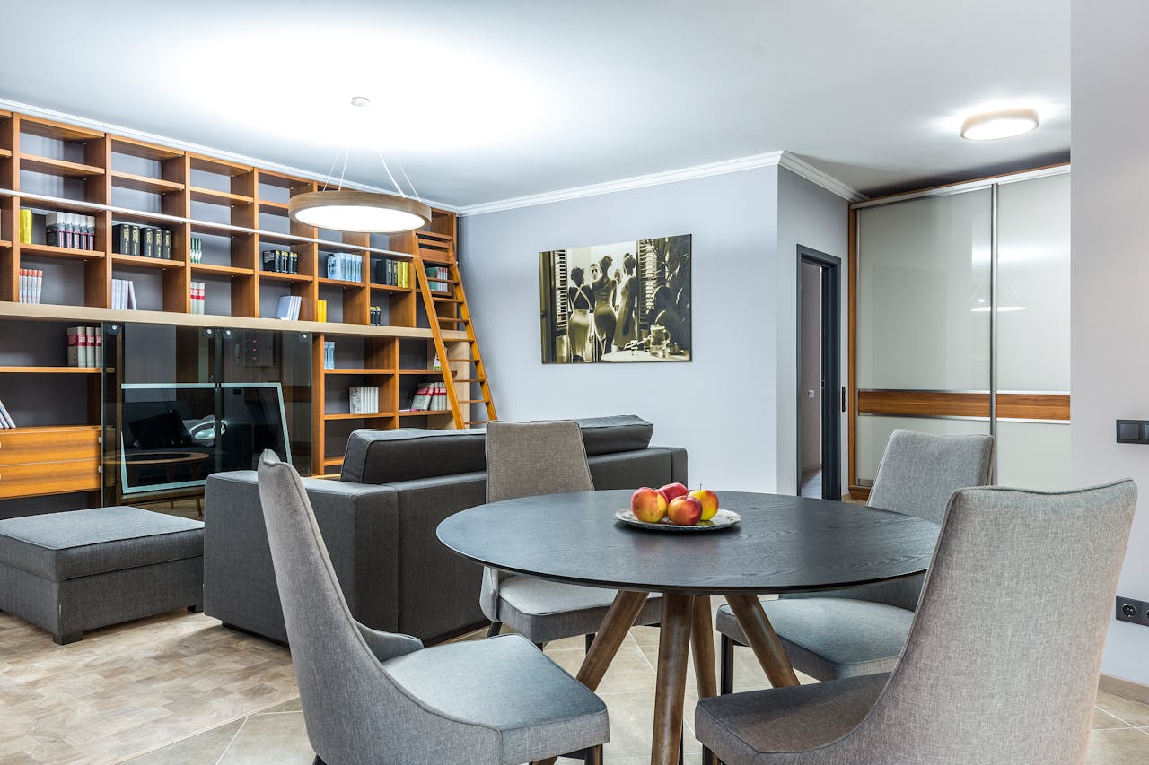optimiser l'espace dans un petit salon-salle à manger